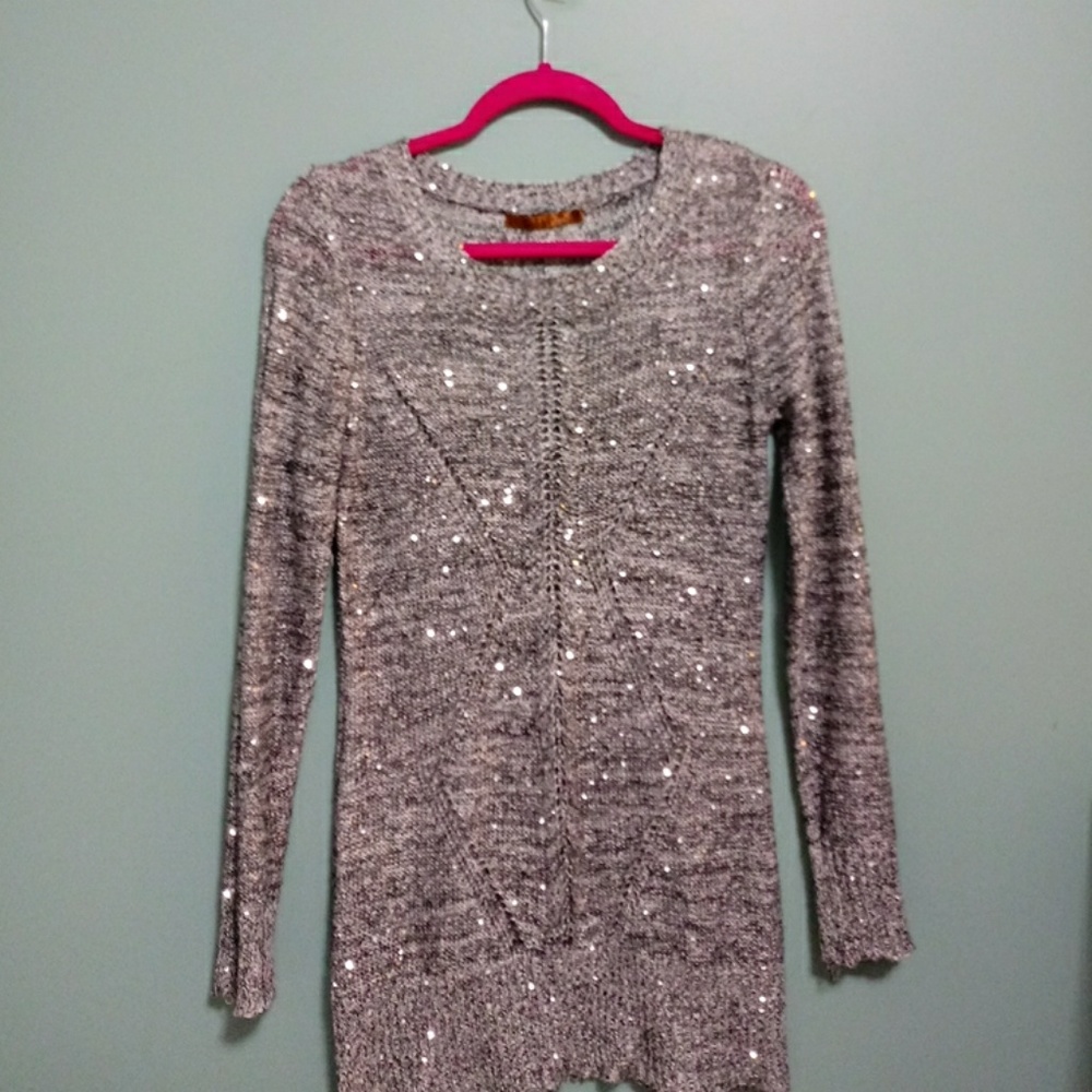 belldini gray sweater